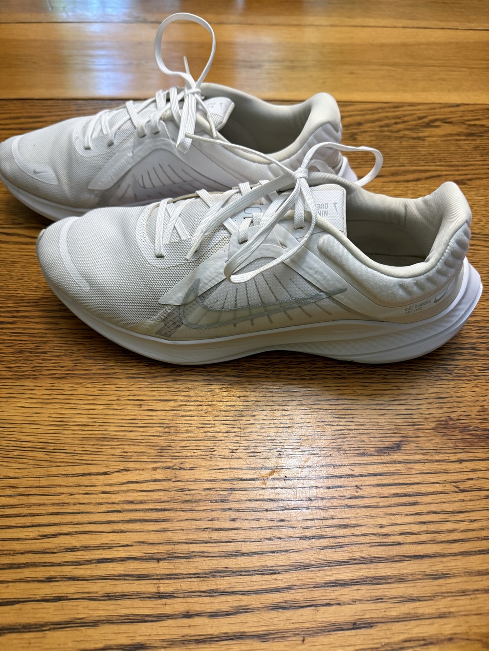 Nike Downshifter 12 Shoes Mens Size 11 Running Lightweight DD0204-100 Sneakers